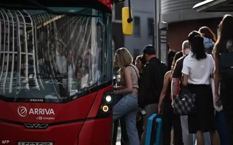 الاقتصاد البريطاني ينمو 0.5 بالمئة في