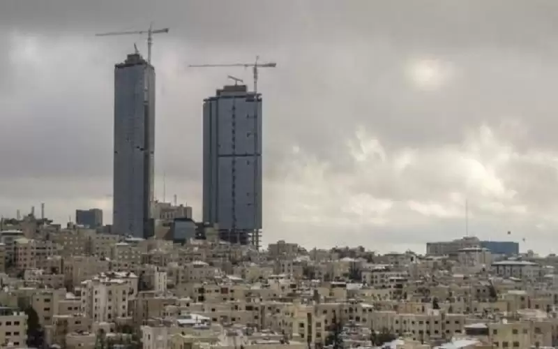 كتلة هوائية باردة يبدأ تأثيرها على