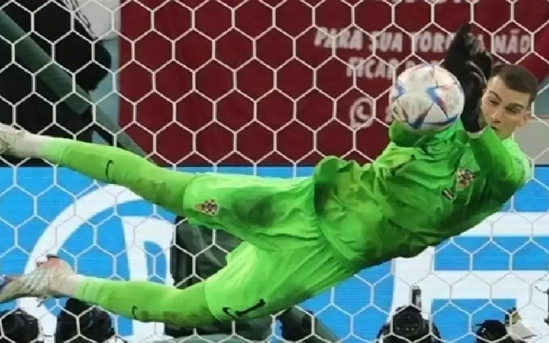 آس: إصابة نوير توجه بايرن ميونخ