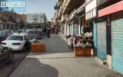إضراب السائقين.. مادبا بشوارع خاوية ومحال