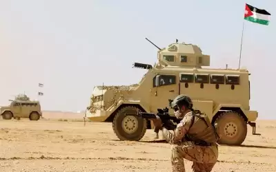 الجيش يصيب مهربين خلال إحباط محاولة