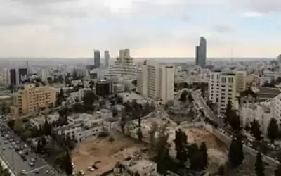 أجواء معتدلة واحتمال سقوط زخات مطرية