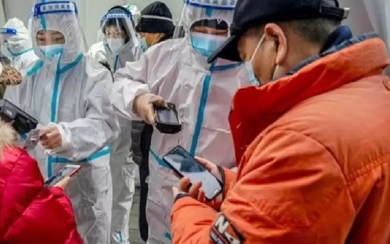 الصين توقف نشر عدد إصابات كورونا