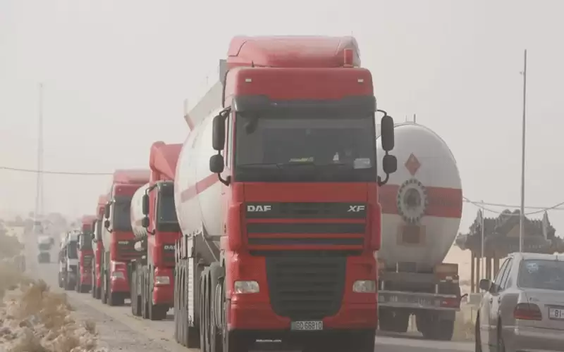 شكاوى من نفاد المحروقات في محافظات