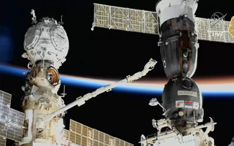 إلغاء عملية خروج رائدين روسيين إلى