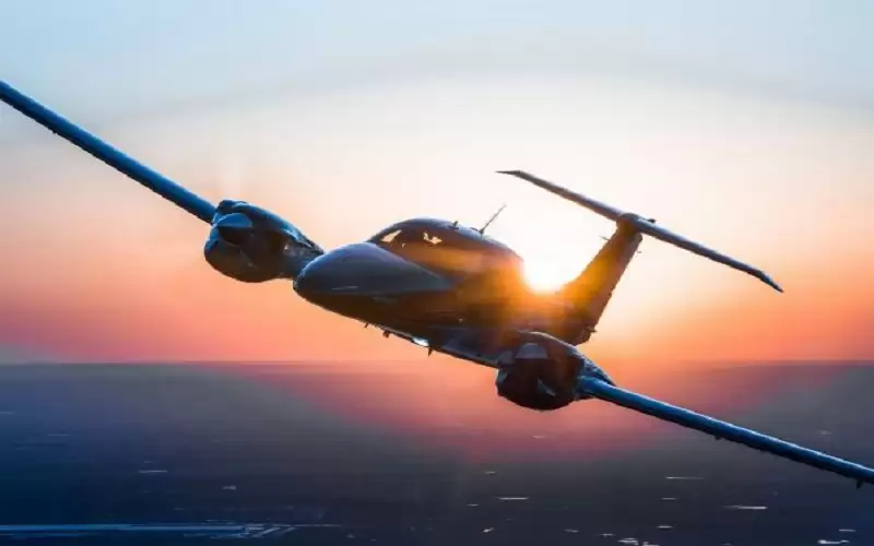 مقتل رجل بتحطم طائرة صغيرة قبالة