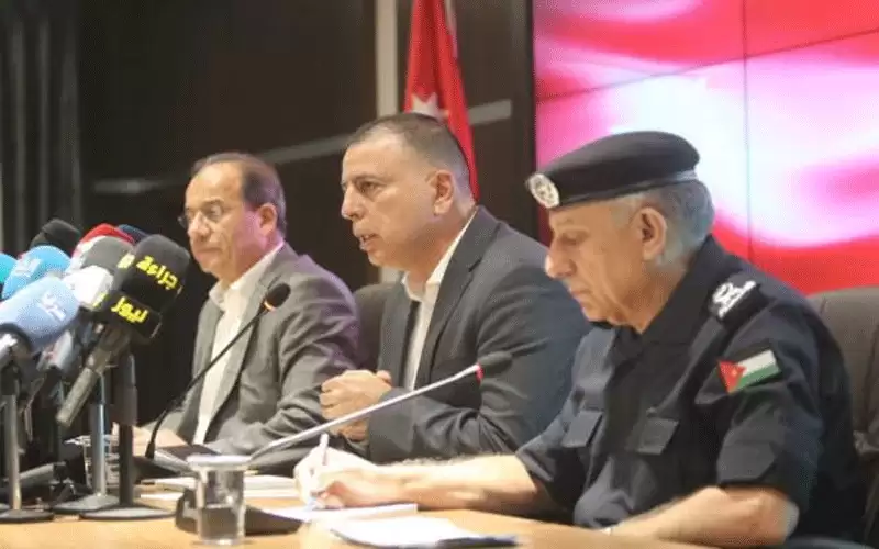 الفراية: اصعب قرار على الحكومة رفع