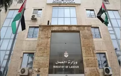 لجنة نيابية تبحث خطة تحديث القطاع