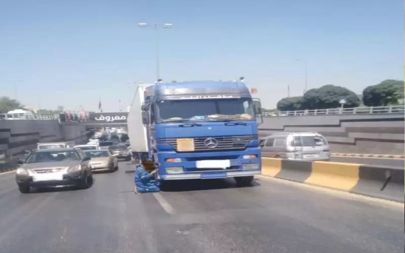 إزدحام مروري خانق إثر تعطل مركبة