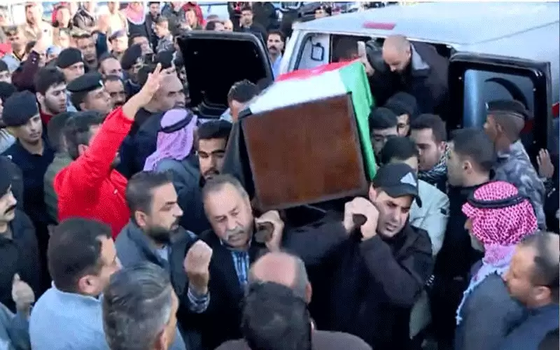 تشييع جثمان الشهيد الشقارين في الطفيلة