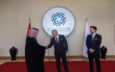 الملك يلتقي وزير الخارجية السعودي