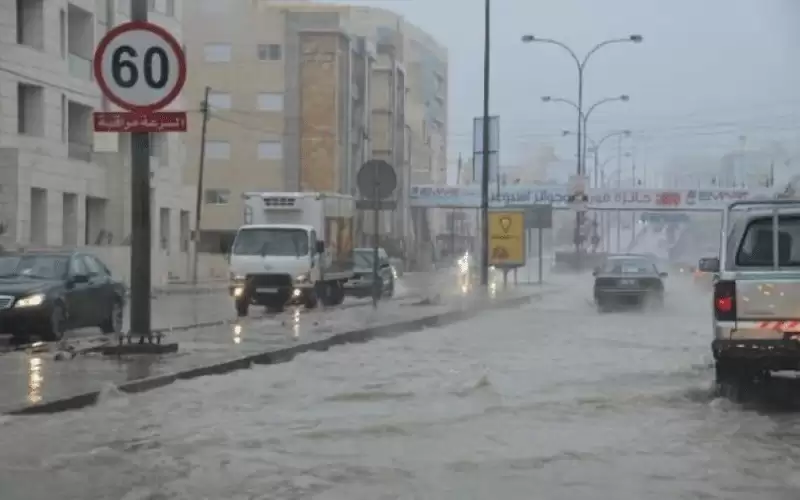 الأشغال تعلن الطوارئ المتوسطة تزامنا مع