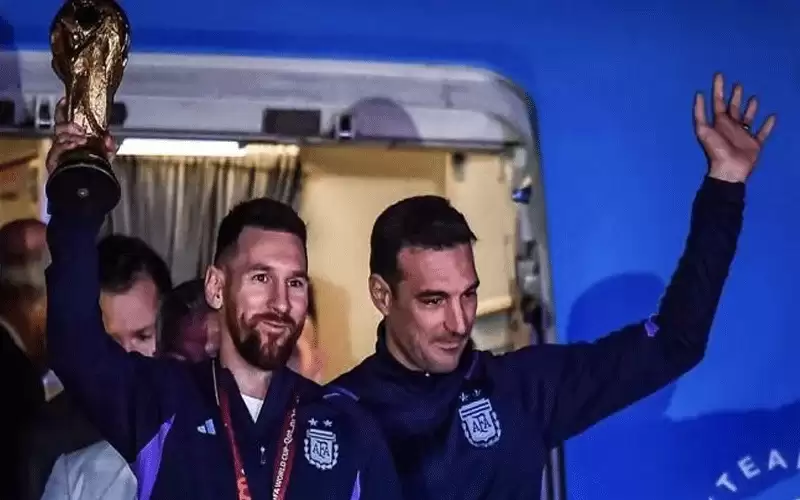 بي بي سي تتوج ميسي بلقب