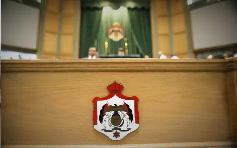 النواب يناقشون معدل العقبة الاقتصادية الخاصة