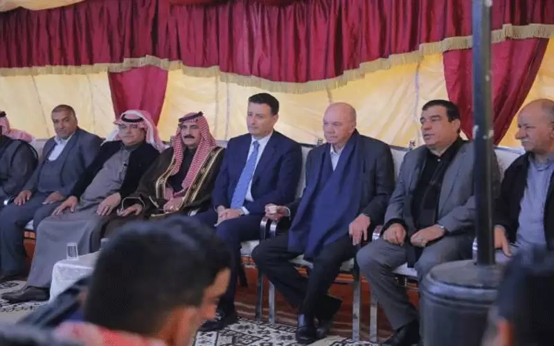 الفايز والصفدي يقدمان واجب العزاء بالشهيدين