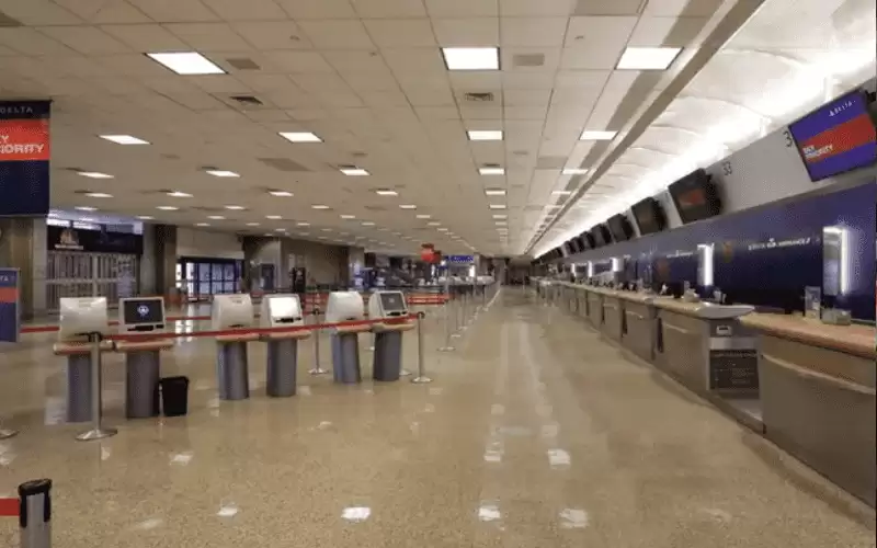 إلغاء رحلات الطيران يتواصل بأميركا بسبب