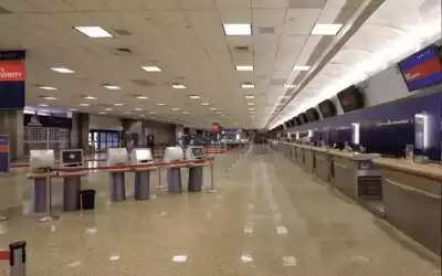إلغاء رحلات الطيران يتواصل بأميركا بسبب