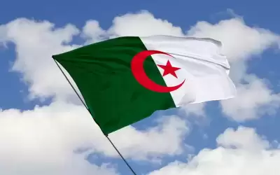 رفع الأجور ومعاشات المتقاعدين ومنحة البطالة