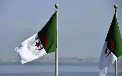 الجزائر ترفع أجور ومعاشات المتقاعدين