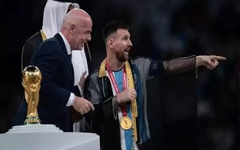 قطر تعلق على حالة السعار الغربي