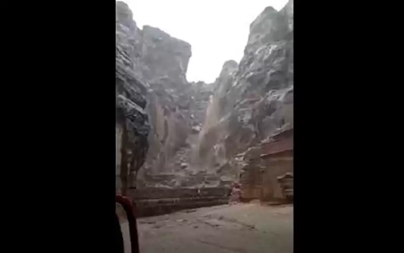 إخلاء موقع البترا الأثري من السياح