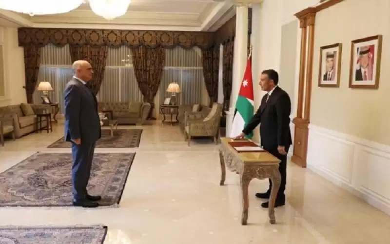 الفايز والسعايدة يؤديان اليمين القانونية أمام