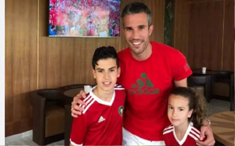 ما حقيقة اختيار نجل فان بيرسي