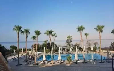 %83 حجوزات فنادق البحر الميت لفئة