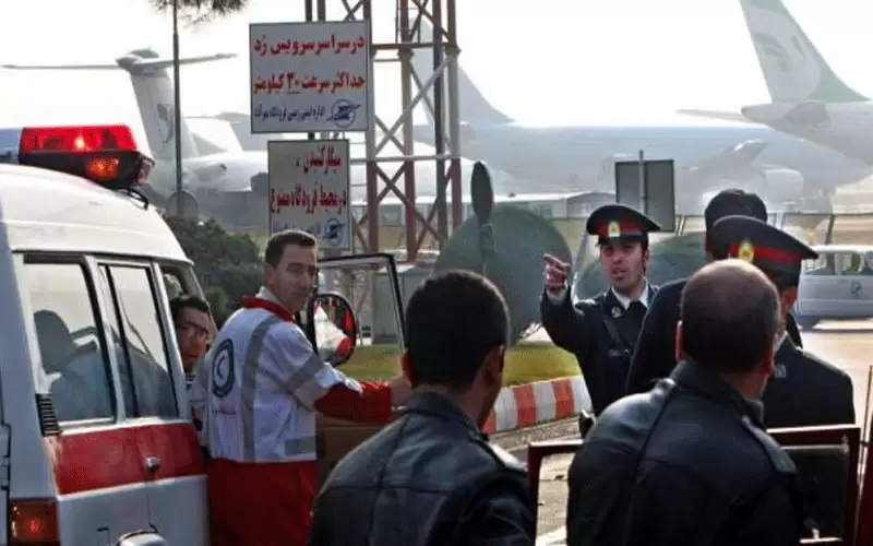 قتيل و30 جريحا في اصطدام حافلتين