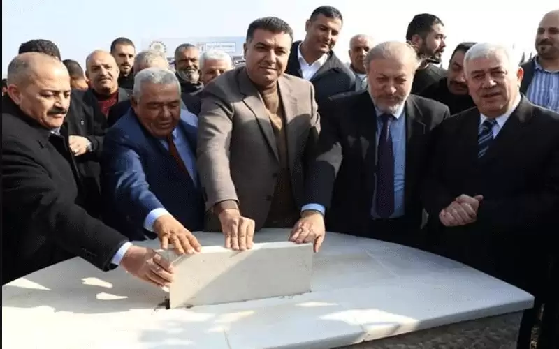 الحنيفات يضع حجر الأساس لمعرض إربد