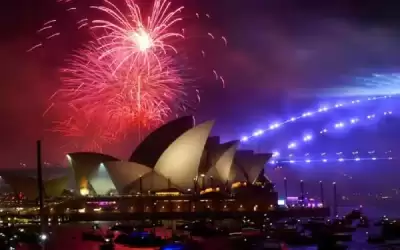 مدن تستقبل عام 2023 بدون قيود
