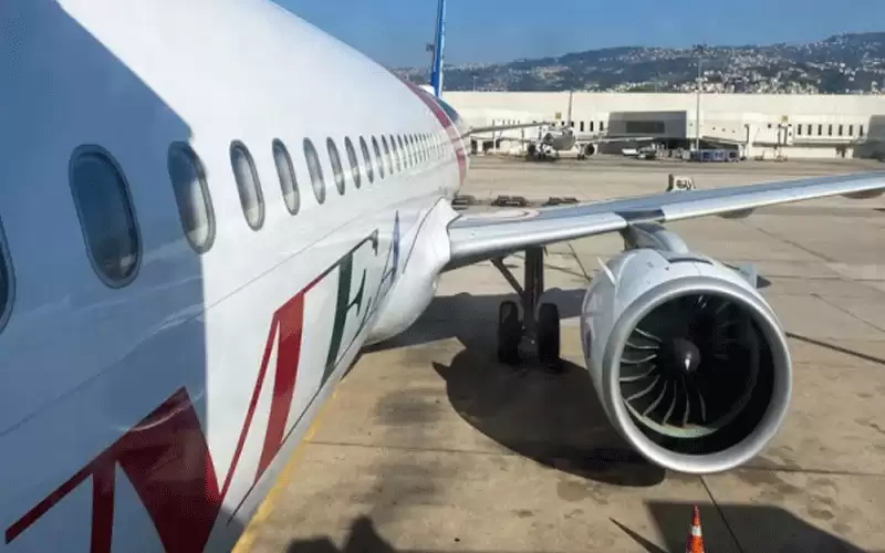 إصابة طائرتين في مطار بيروت بإطلاق