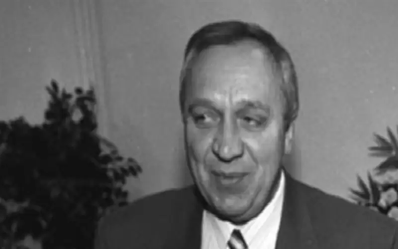 وفاة رئيس الاستخبارات في عهد الاتحاد