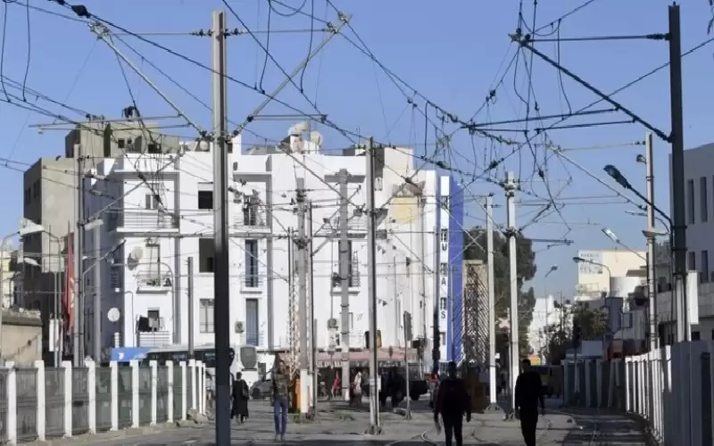 إضراب يعطل حركة النقل العام في