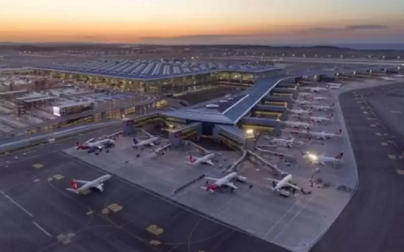 بـ1156 رحلة يوميا .. مطار إسطنبول