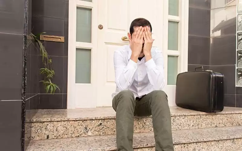 دراسة: الطرد من المنزل يترك أثرا