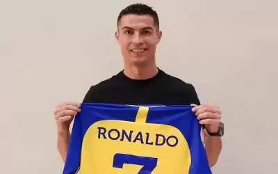النصر السعودي يقدم رونالدو لجماهيره بحفل