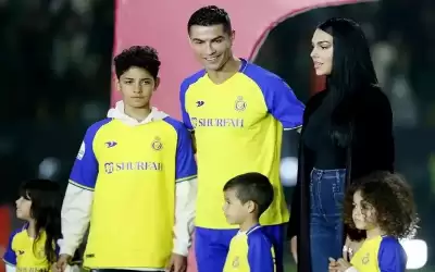 مدرب نيوكاسل يعلق على بند يتيح