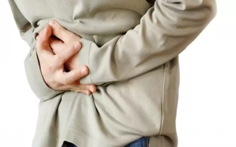 ماذا يعني الألم الشديد بعد الأكل