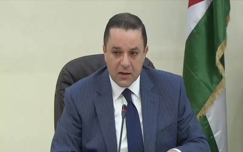 العسعس يصدر الأمر المالي رقم 1