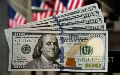 ارتفاع الدولار الأميركي لأعلى مستوى بـ4
