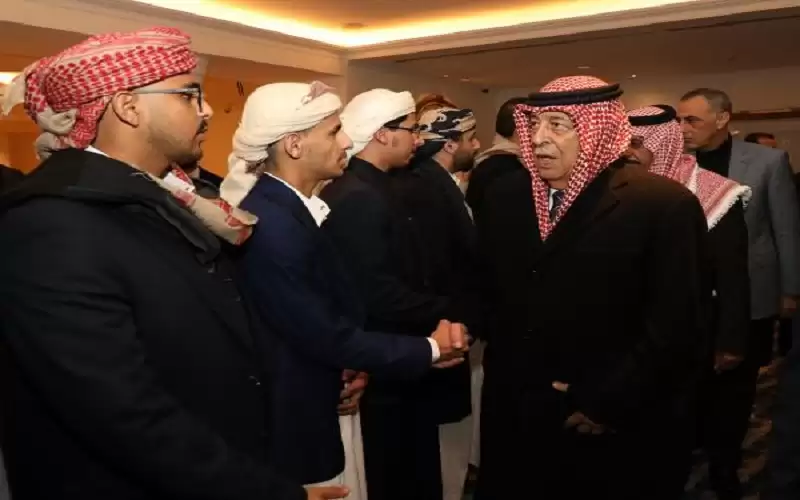 مندوبا عن الملك .. رئيس الديوان