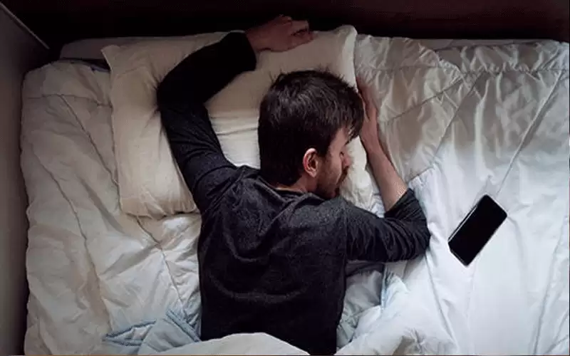 ماذا يفعل تأخير موعد نومك بجسمك؟