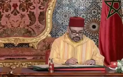 ملك المغرب يصدر عفوا على 991