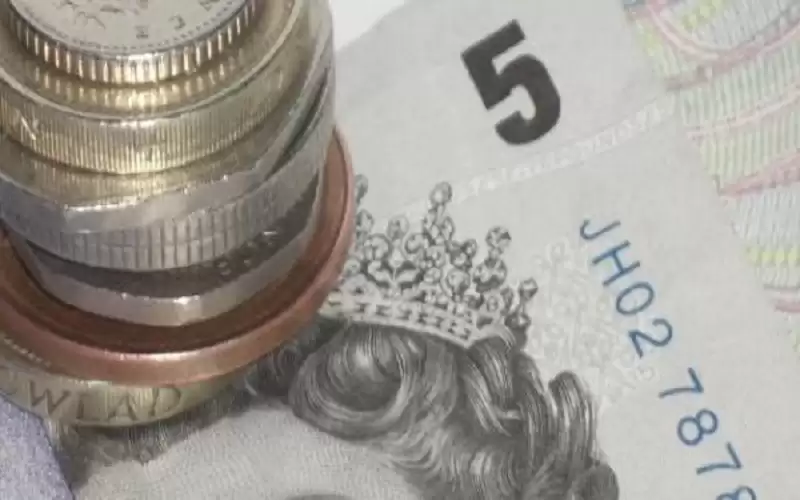 بريطانيا تدرس إصدار جنيها رقميا