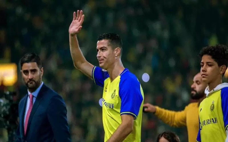 رونالدو يرفض التخلي عن عادته الخارقة