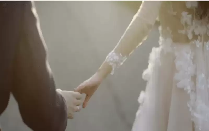 أكثر من 70 ألف حالة طلاق