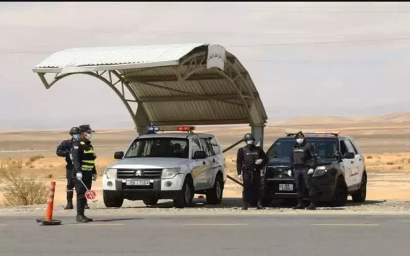 الأردن .. الأمن يرافق مركبة عجز