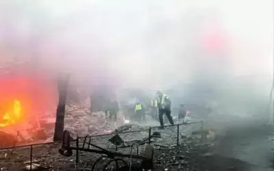 قصف صاروخي يستهدف منشآت حيوية في