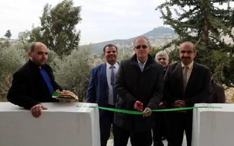 المهندسين تسلم مفاتيح 3 منازل لاسر